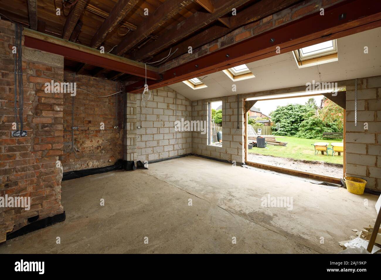 Die blanken innere Schale von einem 3 Meter langen hinteren Erweiterung Projekt an einem Haus in Cheshire UK Stockfoto