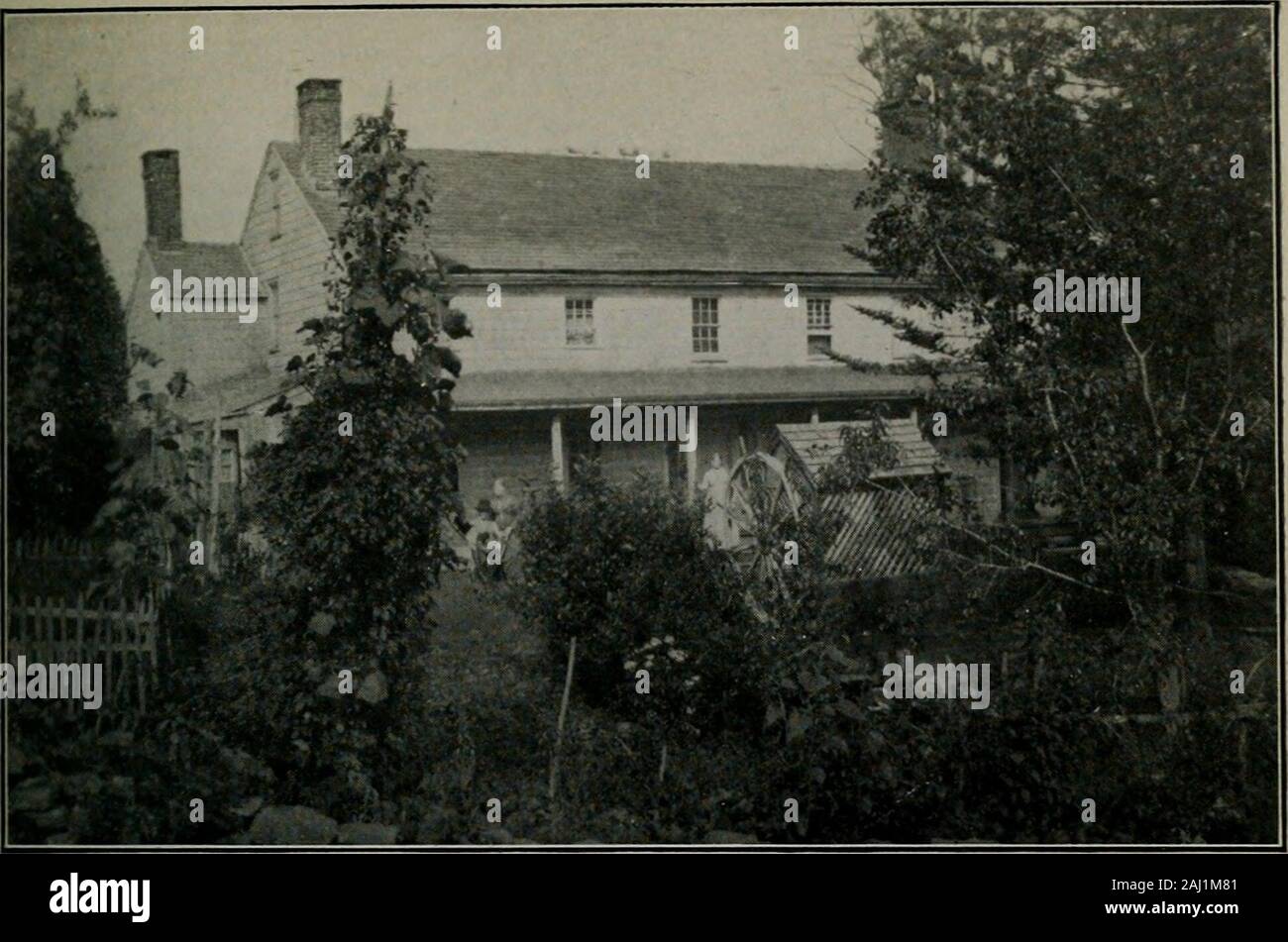 Der Frost Genealogie: Nachfahren von William Frost der Oyster Bay, New York, die Verbindungen mit dem Winthrop, Underhill, Feke, Bowne und Wickes Familien veröffentlicht. , 1819. 109 Charles, Sohn von (21) Charles und Mary (Rush - Mehr) Frost, b. 1794, d. Mai 18, 1882, lebte Wheatly andPort Washington, L.I.; m. Mai 22, 1821, Martha, daughterof Timotheus und Margaret (Breuberg) Titus, b. Juni 22, 1800, d. November 23, 1889. Ausgabe: 423 Esther, b. November 29, 1822, d. März 23, 1885. 424 Jacob T., b. Dez. 27, 1823; m. Lucy J. Keene. 425 Edward T., b. März 29, 1827; m. Pamela Braun. 426 Stephen, b Stockfoto