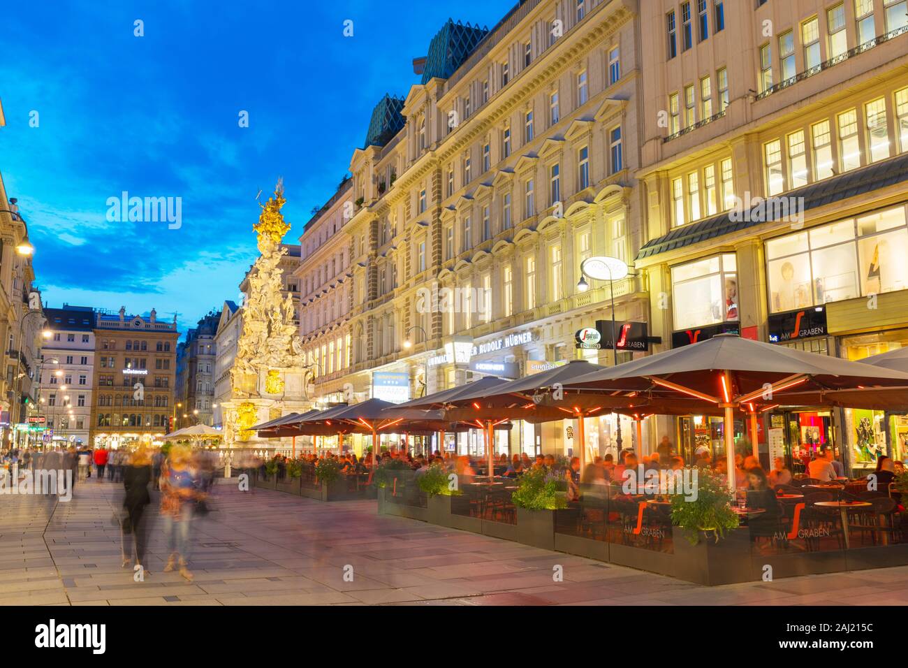 Pestsaule (Pest Spalte) in der Dämmerung, Graben Straße, Wien, Österreich, Europa Stockfoto