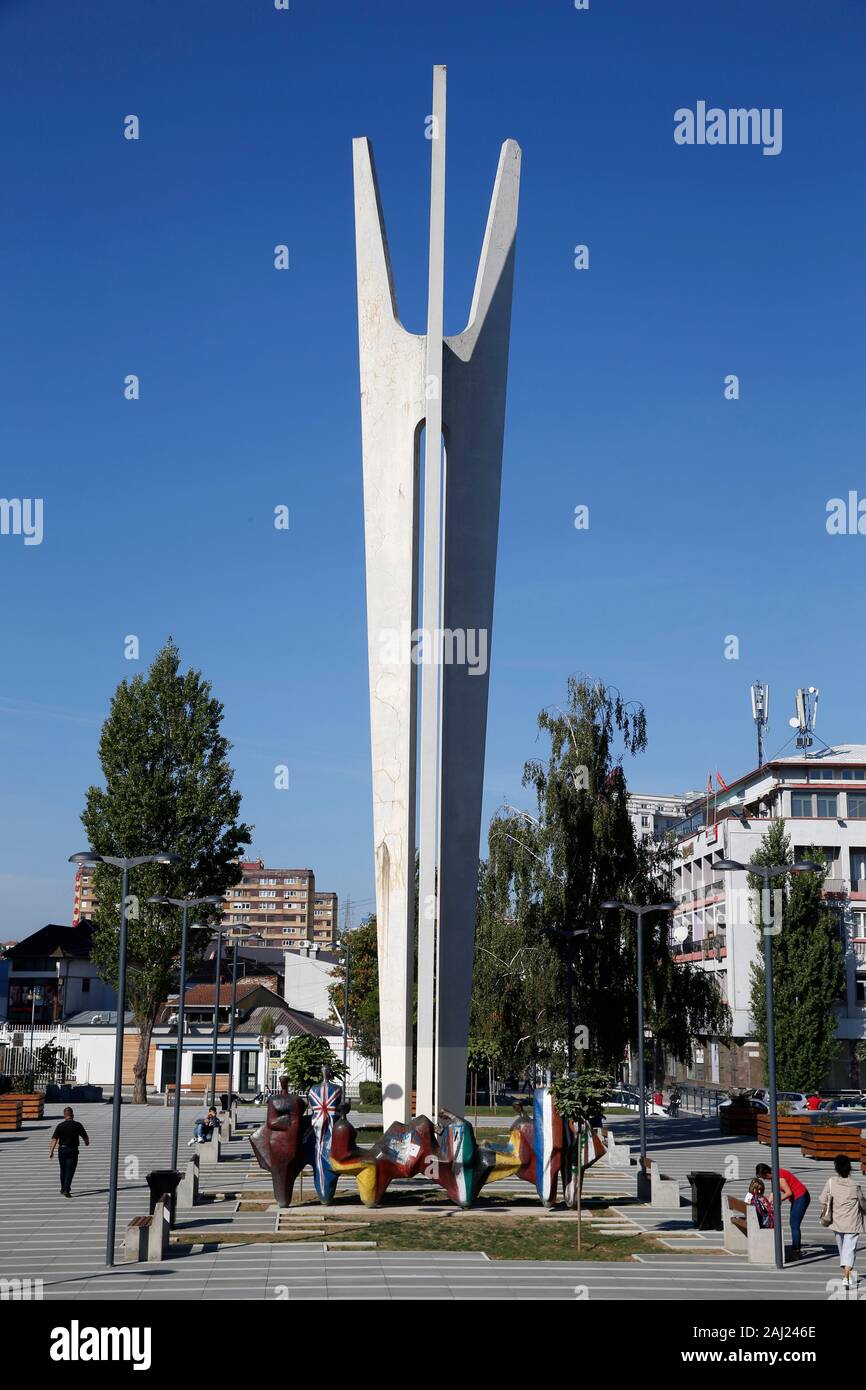 Kosovo Brüderlichkeit und Einheit Denkmal in Pristina, Kosovo, Europa Stockfoto