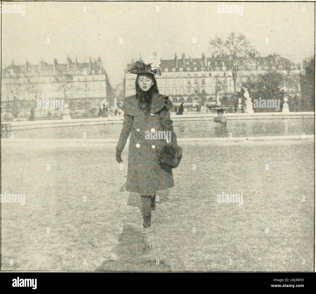 Paris von heute: eine intime Konto der Menschen, die zu Hause leben, und ihre Orte von Interesse. nuski ist einer davon. Es ismade, einer großen Anzahl von Objekten beziehen sich auf orientalische Kunst, welche die politischen Econo-Nebel Cernuski zurück von seinem travelsin Asien gebracht und nach links an den Staat, mit seinen ownbeautiful Hotel, in dem Sie zu setzen. GustaveMoreau, der Maler, folgten seinem Beispiel, und der größte Teil seiner Werke klassi-fied mit frommen Pflege durch seine Jünger, in thehouse, wo er lebte, die becomethe Musée Gustave Moreau. Wenn Sie alle die kleinen Einzelteilen zu beschreiben Stockfoto