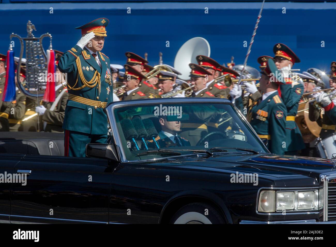 Moskau, Russland. 7. Mai, 2015 russische Verteidigungsminister, der Armee General Sergej Shoigu während der Generalprobe der Militärparade zum 70. Jahrestag des Sieges im Großen Vaterländischen Krieg von 1941-1945 auf dem Roten Platz in Moskau Stockfoto