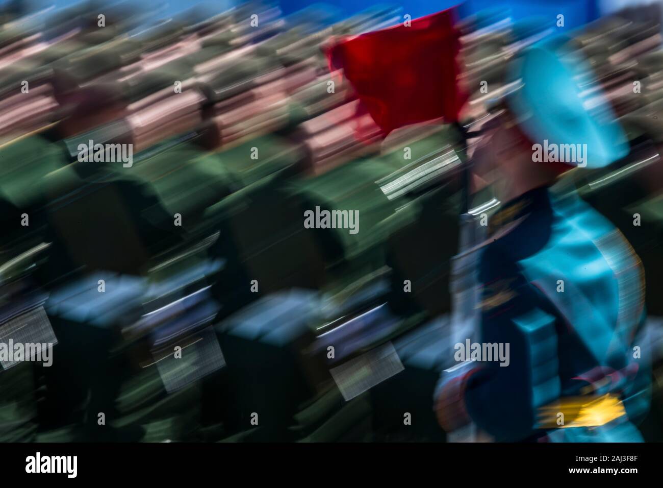Moskau, Russland. 7. Mai, 2015 russische Soldaten März über dem Roten Platz in Moskau bei einem Sieg Tag Militärparade anlässlich des 70. Jahrestages des Sieges über Nazi-Deutschland im Großen Vaterländischen Krieg von 1941-1945 Stockfoto