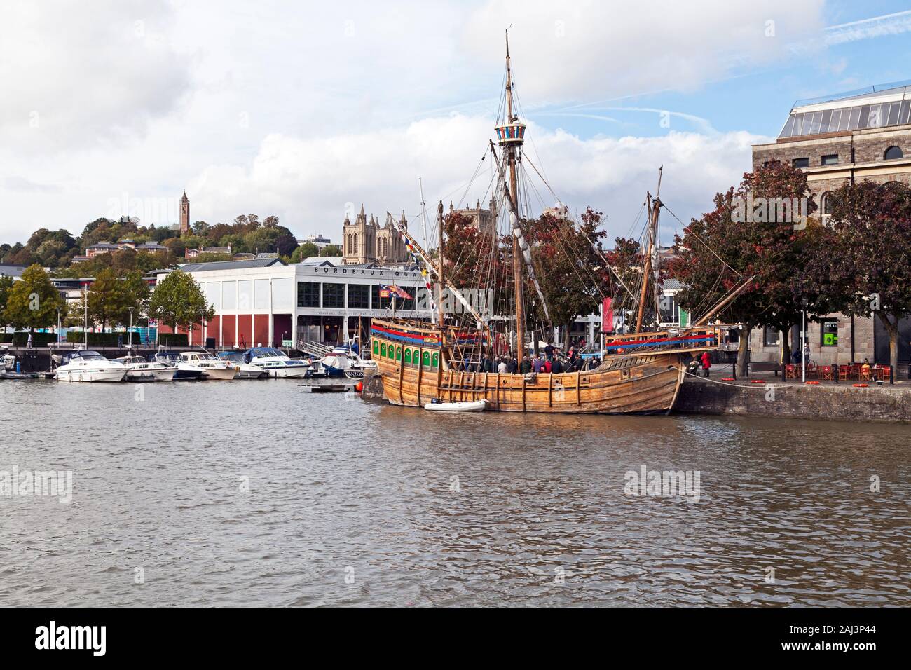 Eine Replik des Matthäus, dem Schiff, in dem John Cabot aus England nach Nordamerika 1497 segelte, in Bristol, UK günstig Stockfoto