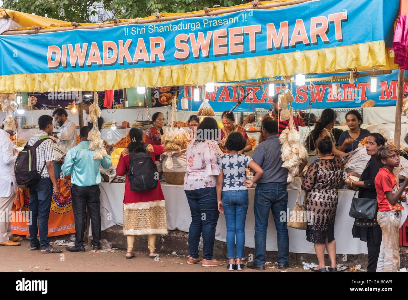 Snack Verkäufer Saint Francis Xavier Festival Old Goa Indien Stockfoto