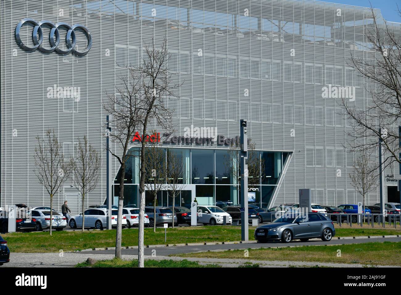 Audi Zentrum, Rudower Chaussee, Adlershof, Treptow-Köpenick, Berlin, Deutschland Stockfoto