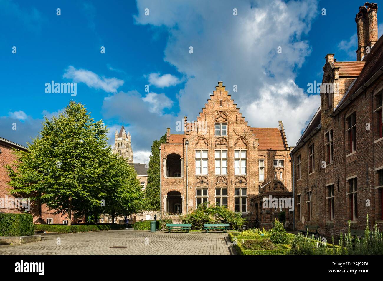 Das Krankenhaus St. Johannes (Oud Sint-Janshospitaal) war eine mittelalterliche Krankenhaus in Brügge. Es war in der Mitte des 12. Jahrhunderts gegründet. Stockfoto