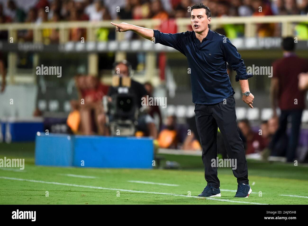 Florenz, Italien. 11. August 2019: Vincenzo MONTELLA, Cheftrainer des ACF Fiorentina, Gesten während der Vorsaison freundlich Fußballspiel zwischen ACF Fiorentina und Galatasaray SK. ACF Fiorentina gewann 4-1 über Galatasaray SK. Credit: Nicolò Campo/Alamy leben Nachrichten Stockfoto