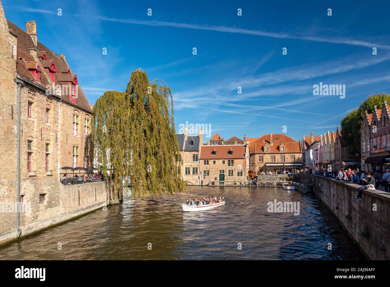 Brügge, Belgien - 5. Oktober 2018: rozenhoedkaai in der Stadt von Brügge in Belgien. Es ist der größte photographied Teil der Stadt. Stockfoto