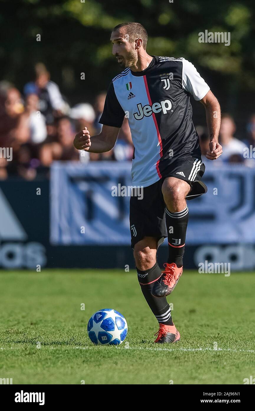 Villar Perosa, Turin, Italien. 14. August, 2019: Giorgio Chiellini von Juventus Turin FC in Aktion während der Vorsaison Freundschaftsspiel zwischen FC Juventus und Juventus Turin U 19. FC Juventus gewann 3-1 über juventus U 19. Credit: Nicolò Campo/Alamy leben Nachrichten Stockfoto