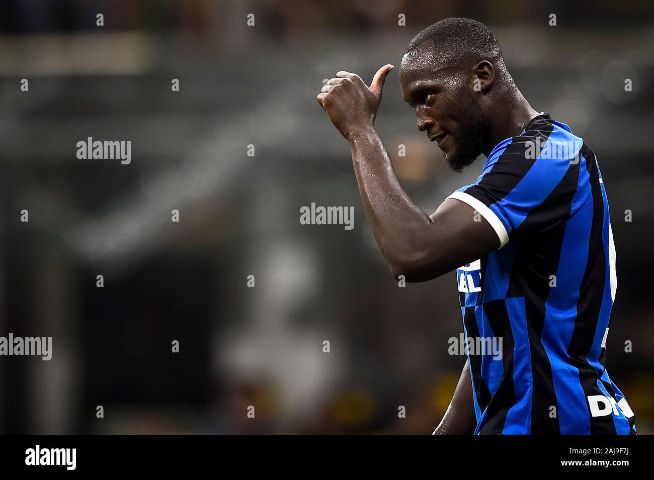 Mailand, Italien. 26. August 2019: Romelu Lukaku des FC Internazionale Gesten während der Serie ein Fußballspiel zwischen FC Internazionale und US Lecce. FC Internazionale gewann 4-0 über US Lecce. Credit: Nicolò Campo/Alamy leben Nachrichten Stockfoto