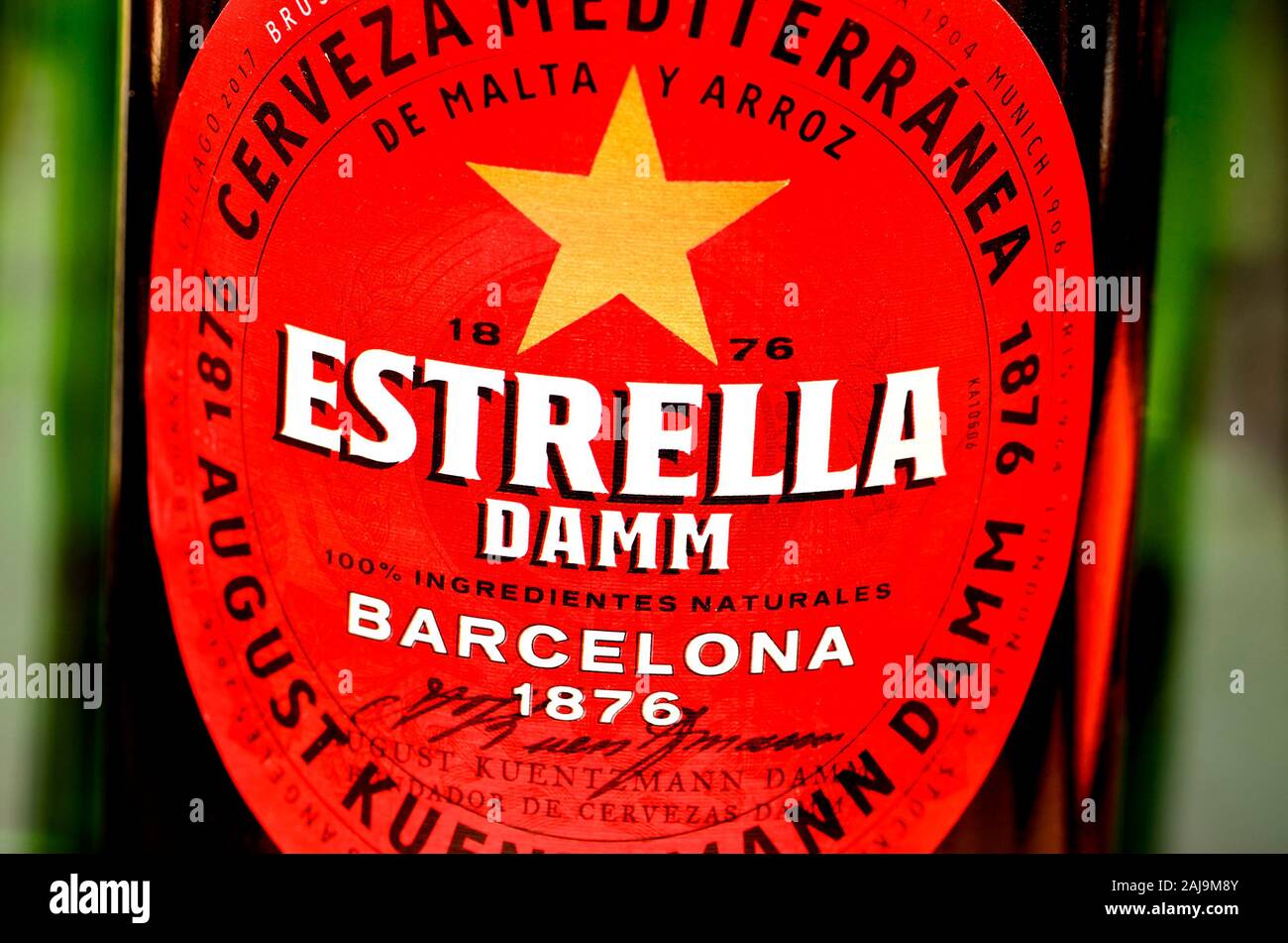 Bierdeckel ESTRELLA DAMM Cerveza Mediterranea Barcelona Spanien 100 Stück  Reklame & Werbung für Sammler €26