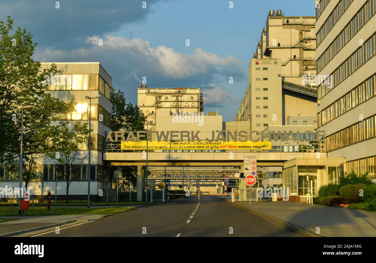 LEAG-Kraftwerk Jänschwalde, Brandenburg, Deutschland Stockfoto