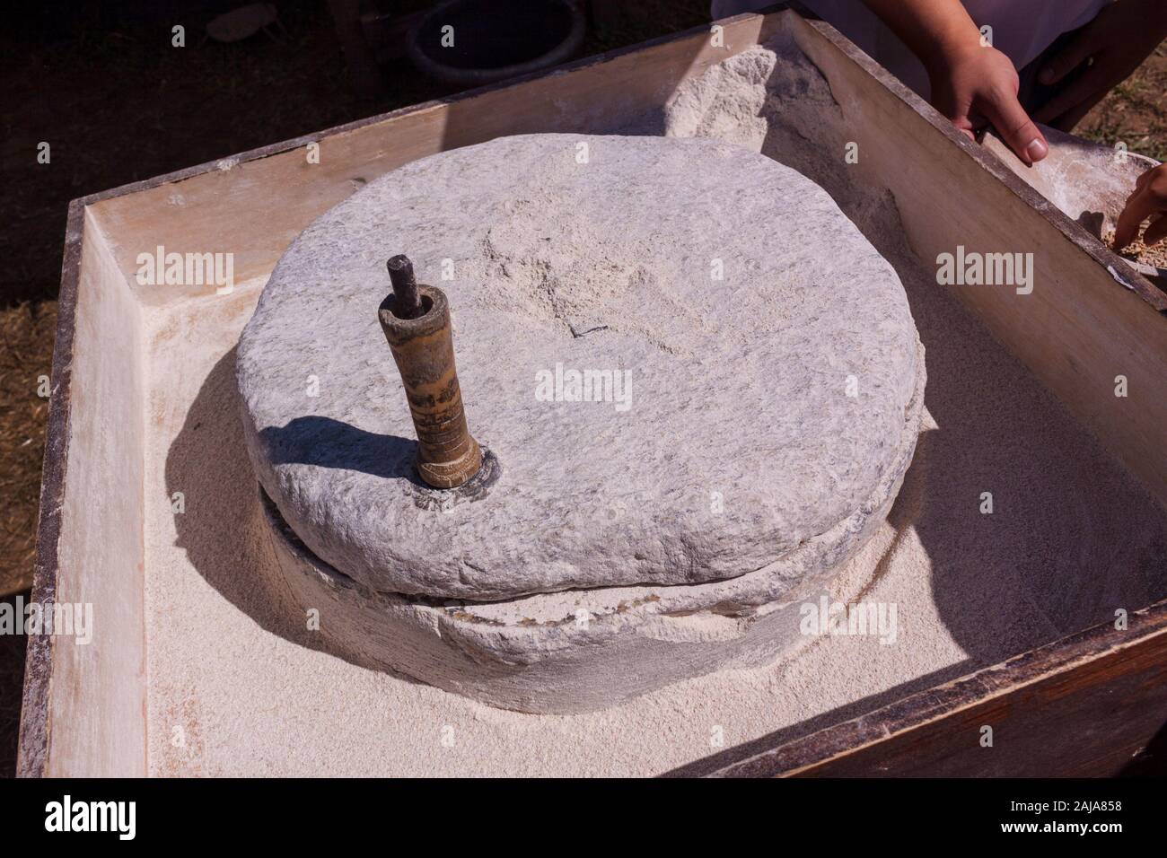 Die alten, Stein, hand Getreidemühle Stockfoto