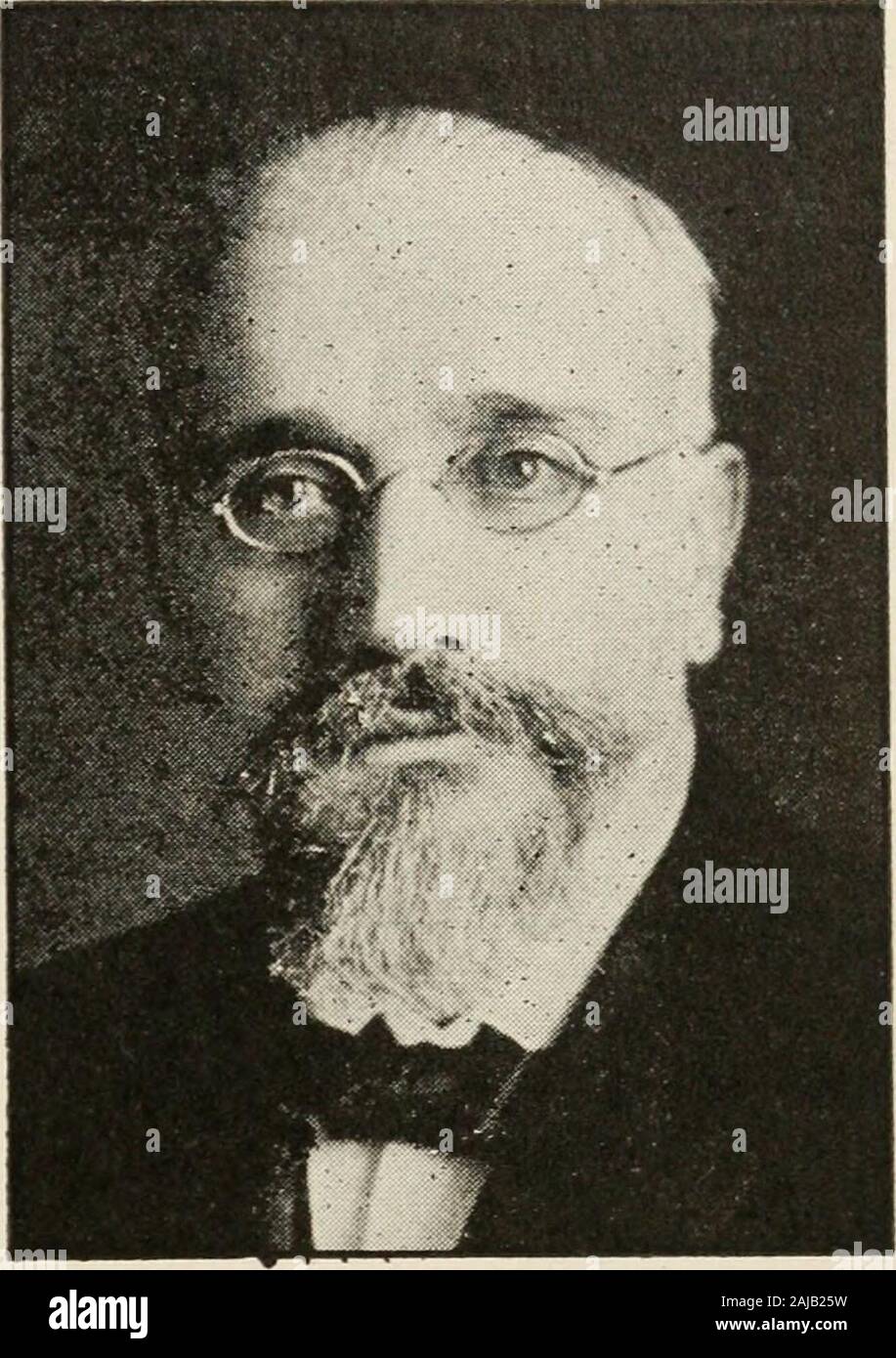 Der Literary Digest Geschichte des Weltkrieges, von Original und zeitgenössische Quellen: Amerikanische, Britische, Französische, Deutsche und andere. vorgestellt und die von hisresignation hisCabinet, die Ascene wilder Unordnung in den Kammern geführt, nach denen ein tolles Publikum, singen die * Marseillaise, marschierten andie Home von Venizelos, der Zeit bythis wurde in Absprache mit dem Diplomatischen representativesof den Entente-mächten zusammengestellt. Mit der Masse so groß, dass es * die schmale Straße trennt die Amerikanische Lega blockiert - tion aus der Residenz von Venizelos, Schreie waren zu hören von * Lange leben Venizelos! Es lebe der Franc Stockfoto