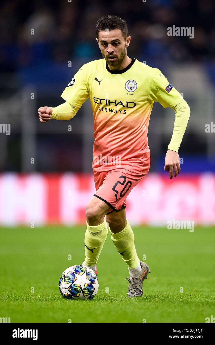 Mailand, Italien - 06. November 2019: Bernardo Silva von Manchester City FC in Aktion während der UEFA Champions League Fußballspiel zwischen Atalanta BC und Manchester City FC. Das Match endete mit einem 1-1 Unentschieden. Credit: Nicolò Campo/Alamy leben Nachrichten Stockfoto