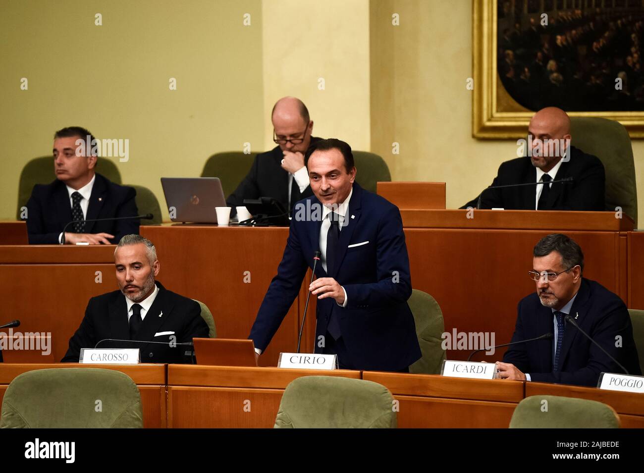 Turin, Italien - 01 Juli, 2019: Alberto Cirio, Präsident von Piemont, spricht während der ersten Sitzung des neuen regionalen Rat des Piemont. Die Region Piemont gewählt Der neue Regionalrat mit den Stimmen von 26. Mai 2019. Credit: Nicolò Campo/Alamy leben Nachrichten Stockfoto