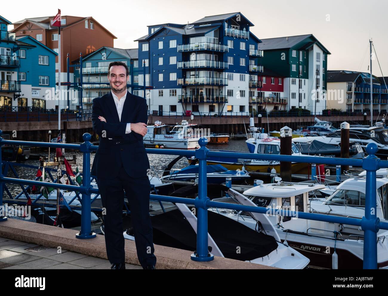 Simon Jupp MP Besuch der Exmouth Marina. Stockfoto