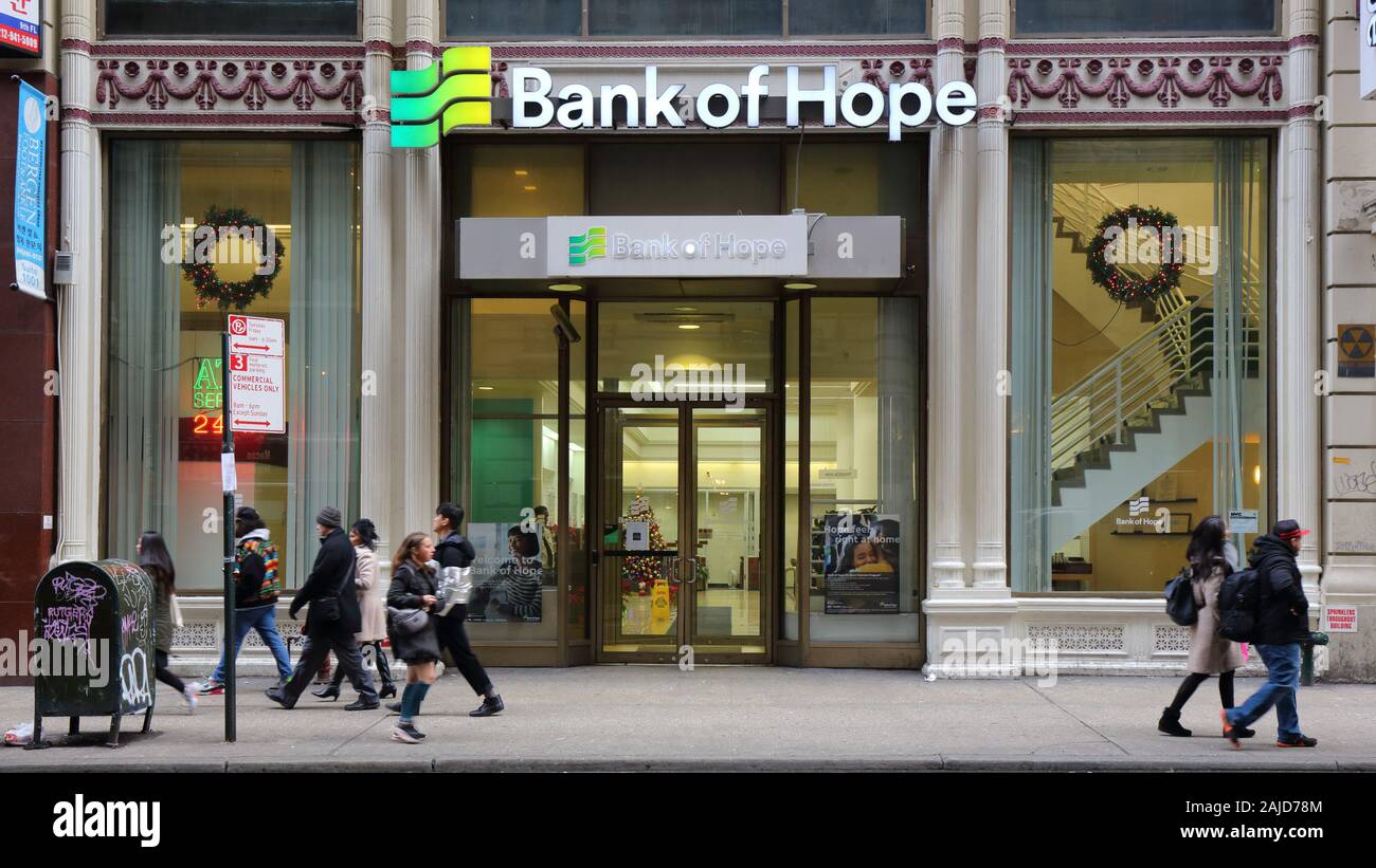 Bank of Hope, 16 West 32. Street, New York, NYC Foto von einer koreanisch-amerikanischen Bank in Little korea in Midtown manhattan. Stockfoto