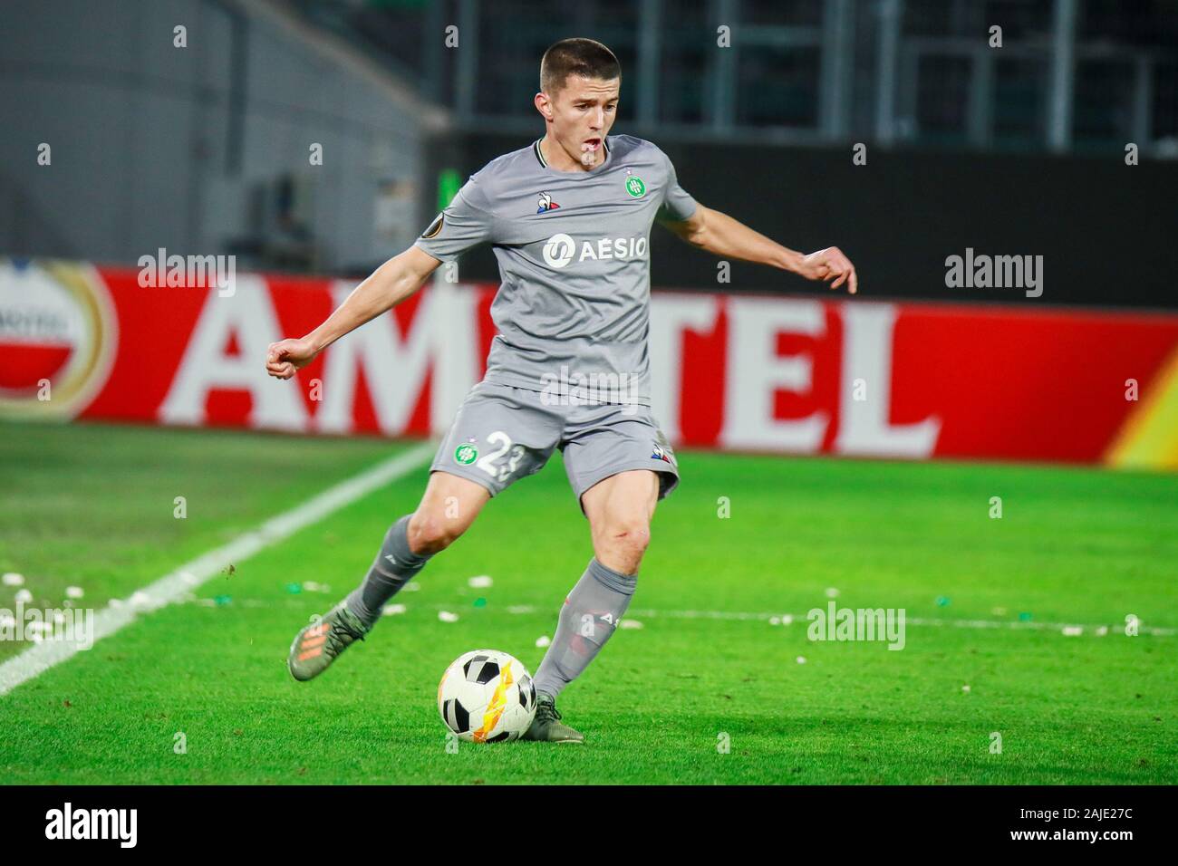 Wolfsburg, 12. Dezember 2019: Fußballspieler Sergi Palencia von AS Saint-Etienne in Aktion während der UEFA Europa League match Stockfoto