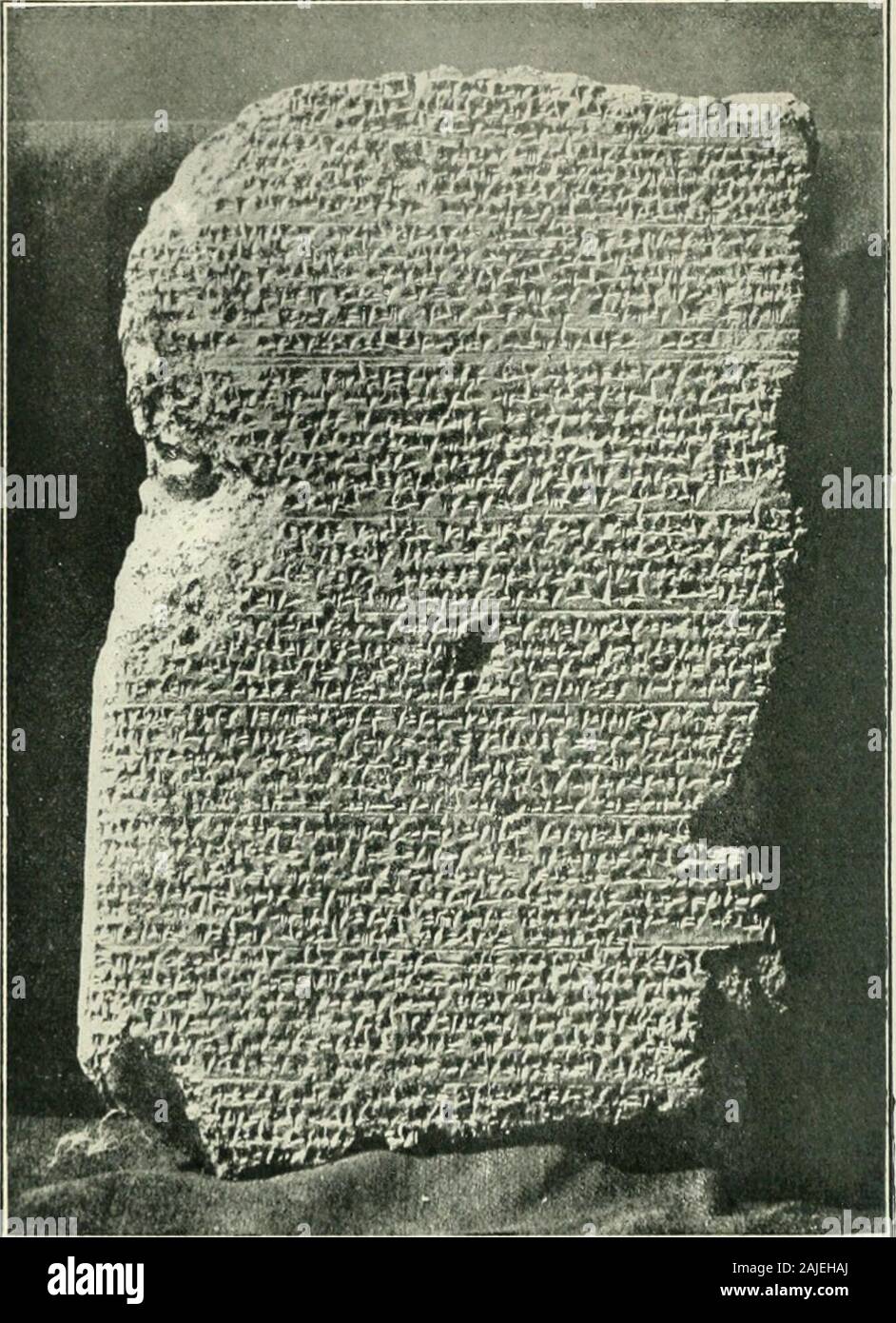 Die archaeology der Keilschrift Inschriften. Rückseite EINER TABLETTE HITTITK SPRACHE FROMHOGHAZ KEUI. Frontispiz. [Sek Vorwort, S. vi. Die Archäologie des theCuneiform durch Inschriften die Rev. A. H. SAYCE PKOFESSOR der Assyriologie, OXFORD VERÖFFENTLICHT, DIE UNTER DER LEITUNG DES GENERALLITERATURE AUSSCHUSS ZWEITE AUSGABE - LONDONER GESELLSCHAFT ZUR FÖRDERUNG DES CHRISTLICHEN WISSEN Northumberland Avenue überarbeitet, W.c. j43, ouf. em Victoria Street, e.c. Brighton: 129 North Street New York: E.S.GORHAM 1908 Richard Ton & Söhne, begrenzte, Brot stütze Hill, e. c. und Bungay, Suffolk. 5 INHALT CHAP. PAG Stockfoto