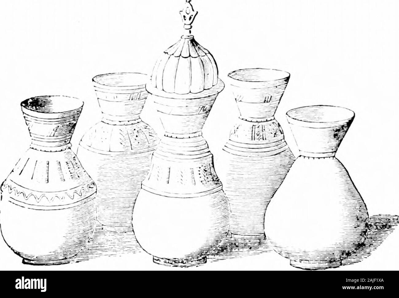 Die tausend und eine Nacht (Band 1): allgemein genannt, in England, Unterhaltungen der Arabian Nights'. h Sie erhalten, vor allem, wenn es sich um das erste von den Tagen Gewinne, zu den Lippen andforehead vor der Hinterlegung in der Tasche; der manchmal durch personsof der Mittelschicht erfolgt ist. Anmerkung 35. Buchstäblich, 20 nusfs. Siehe die Anmerkung 17 zu Kapitel III. Anmerkung 36. Diese sind die Kadees der vier großen Sekten oder Überzeugungen, der theSunnee Muslime. Siehe die Anmerkung 1 zu der Einleitung. Anmerkung 37. Die Worte und die Wezeer nahm ihn weg in der Cairoedition weggelassen werden. Hinweis 38. Kuteyt ist die Verkleinerungsform des Stockfoto