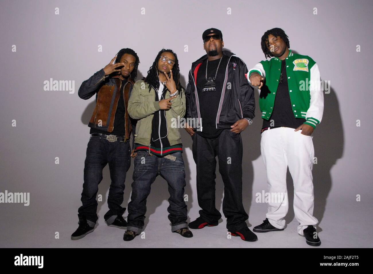 (L-R) Gast, Lil Playboii, Miami Mike und großen Haube Chef am Set Portrait an JBar ft. Soulja Boy "Aze' Musik Video am 5. März 2010 in Atlanta, Georgia. Stockfoto