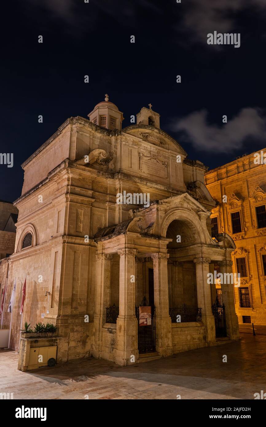 Kirche der Heiligen Katharina von Italien in Valletta, Malta, barocke Kirche von der italienischen Ritter des Hl. Johannes im Jahr 1576 gebaut. Stockfoto