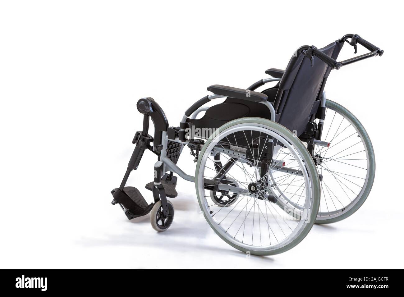 Bild der Rollstuhl auf weißem Hintergrund Stockfoto