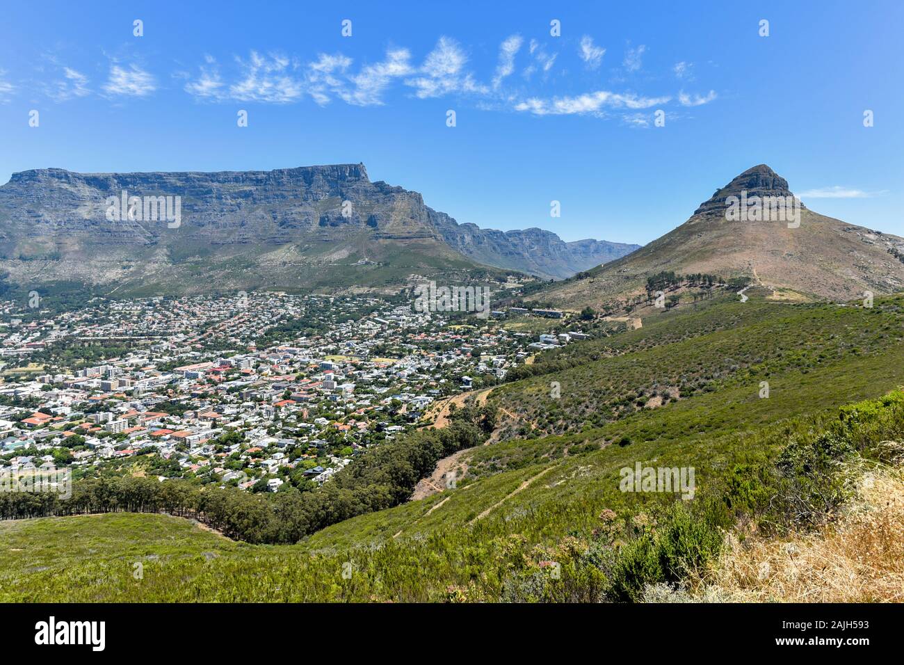 Panorama von Tafelberg und Löwenkopf, Kapstadt, Südafrika Stockfoto