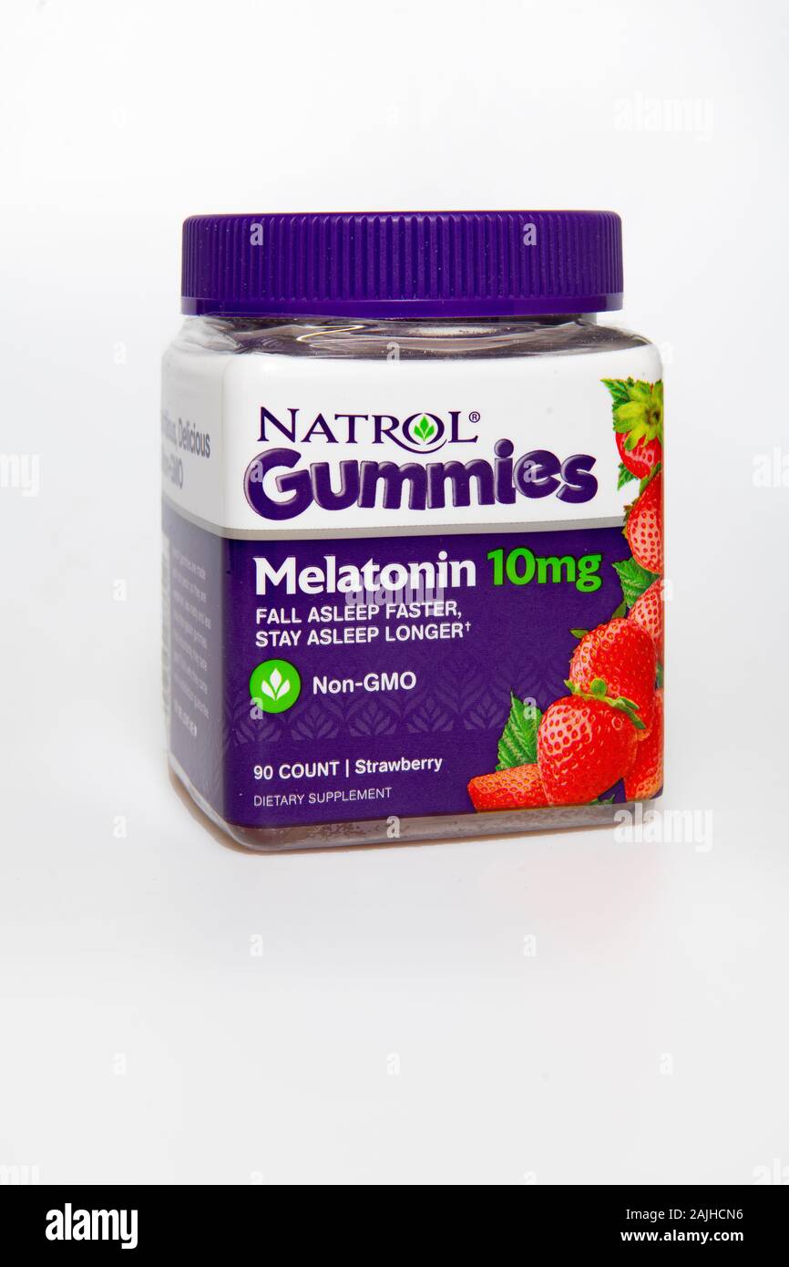 Melatonin Schlafmittel Gummies Natrol Marke ohne Gentechnik 10 mg Stockfoto