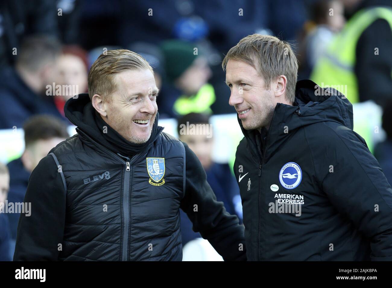 Brighton und Hove, Großbritannien. 04 Jan, 2020. Garry Mönch Manager von Sheffield Wednesday und Graham Potter Manager von Brighton & Hove Albion vor dem FA Cup 3.Runde zwischen Brighton und Hove Albion und Sheffield Mittwoch an der American Express Gemeinschaft Stadium, Brighton und Hove, England am 4. Januar 2020. Foto von Dave Peters. Nur die redaktionelle Nutzung, eine Lizenz für die gewerbliche Nutzung erforderlich. Keine Verwendung in Wetten, Spiele oder einer einzelnen Verein/Liga/player Publikationen. Credit: UK Sport Pics Ltd/Alamy leben Nachrichten Stockfoto