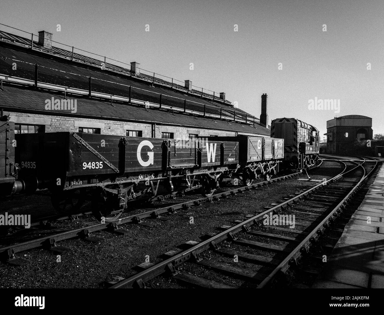 Schwarze und weiße Landschaft der Bahn hof, GWR, GW, Didcot Railway Centre, Didcot, Oxfordshire, England, UK, GB. Stockfoto