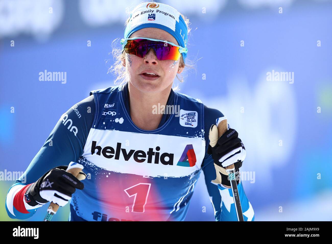 Jessica Diggins (USA), die in Aktion im Sprint Classic Rennen der FIS Tour de Ski - FIS Langlauf Weltcup 2019-20 am 4. Januar 2020 in Val di Fiemme, Italien. Foto: Pierre Teyssot/Espa-Images Stockfoto