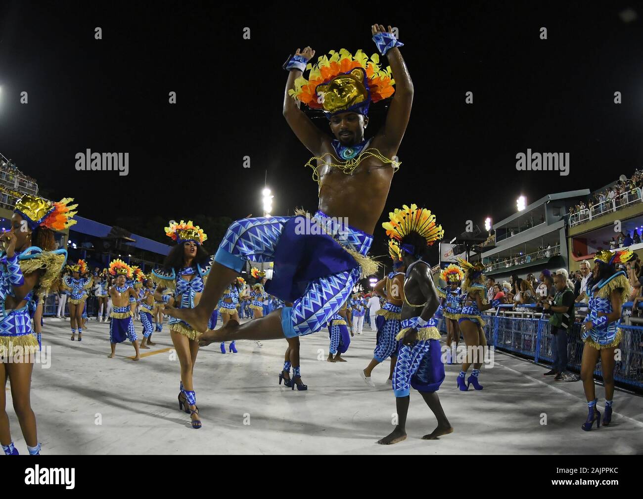 Rio De Janeiro Brasilien Am 9 Februar 2018 Samba Schulen Parade Wahrend Der Rio De Janeiro Karneval Am Sambadrome In Der Stadt Rio De Janeiro Stockfotografie Alamy