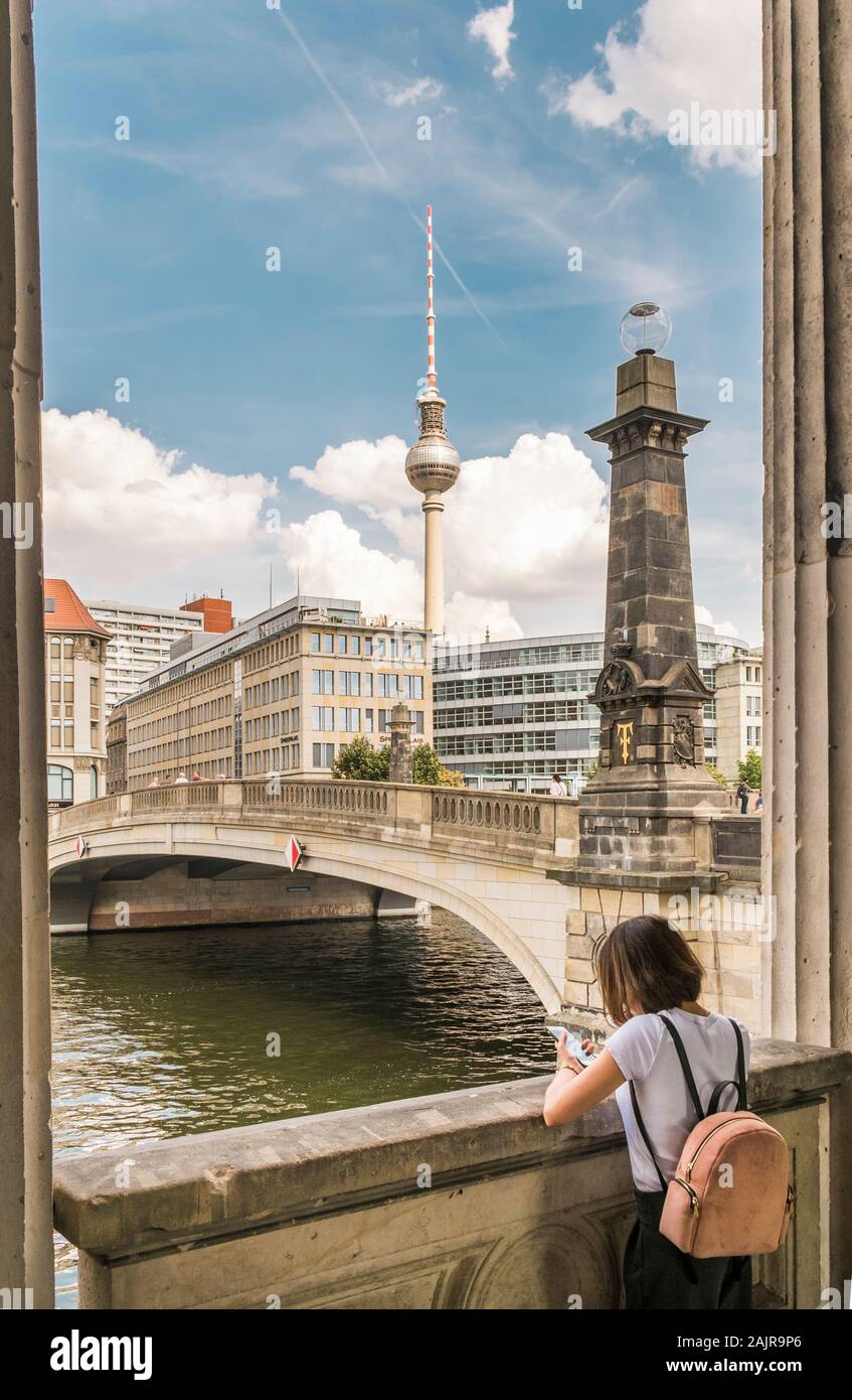 Friedrichsbruecke Fotos und Bildmaterial in hoher Auflösung Alamy