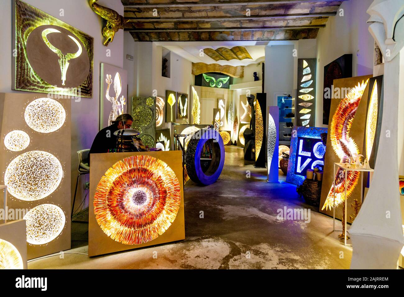 Kyra Innenbeleuchtung Installationen shop in Palma, Mallorca, Spanien Stockfoto