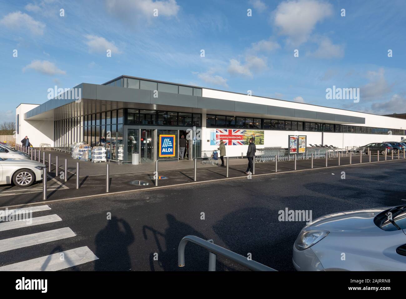 Die Außenseite des Aldi store, Southway, Plymouth, Großbritannien Stockfoto