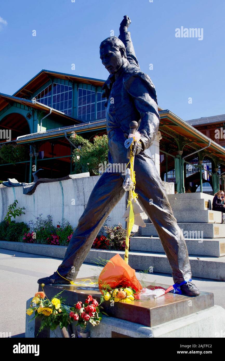 Freddie Mercury Statue, Quai de La Rouvenaz, Genfer See, Montreux, Kanton Waadt, Schweiz. Stockfoto