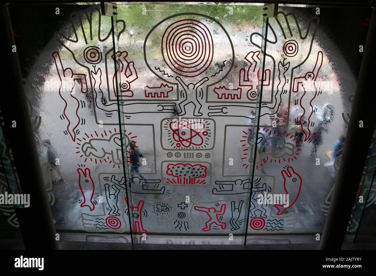 Keith Haring Wasser Fenster Wandbild (1984), Nationalgalerie von Victoria, Melbourne Stockfoto