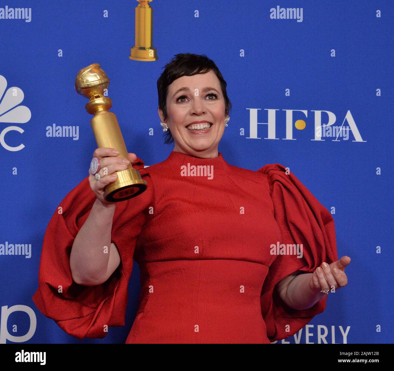 Beverly Hills, Vereinigte Staaten. 05 Jan, 2020. Olivia Coleman erscheint hinter der Bühne, nachdem er den Preis für die beste Leistung von einer Schauspielerin in einer Fernsehserie - Drama für die "Krone", die im Rahmen der 77. jährlichen Golden Globe Awards, die Ehrung der besten im Film und im US-amerikanischen Fernsehen von 2020 im Beverly Hilton Hotel in Beverly Hills, Kalifornien am Sonntag, 5. Januar 2020. Foto von Jim Ruymen/UPI Quelle: UPI/Alamy leben Nachrichten Stockfoto