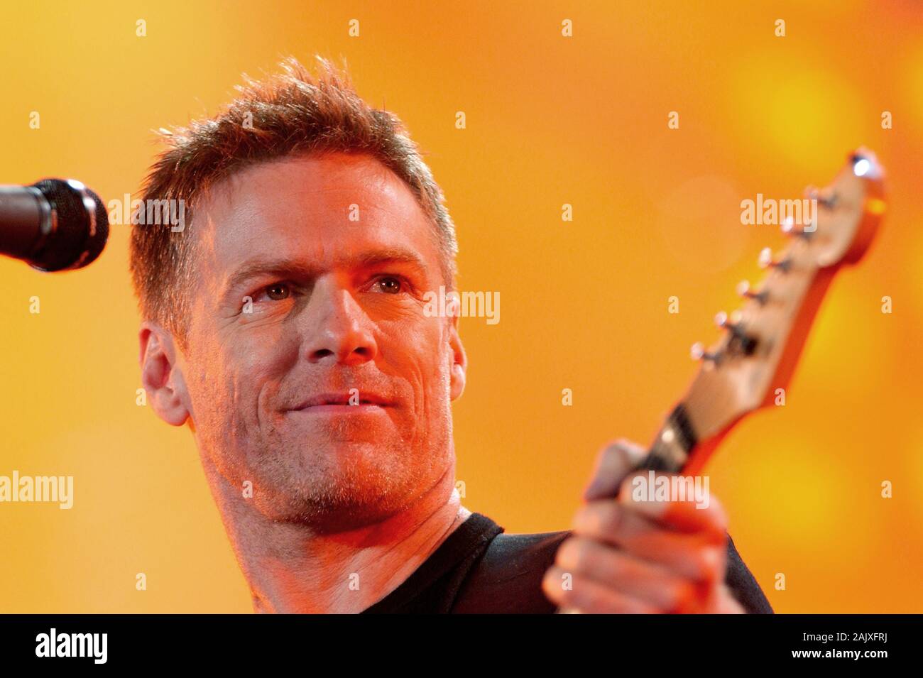 Verona Italien 09/18/2004, Arena : Bryan Adams im Konzert während der musikalischen Veranstaltung 'Festivalbar 2004'. Stockfoto