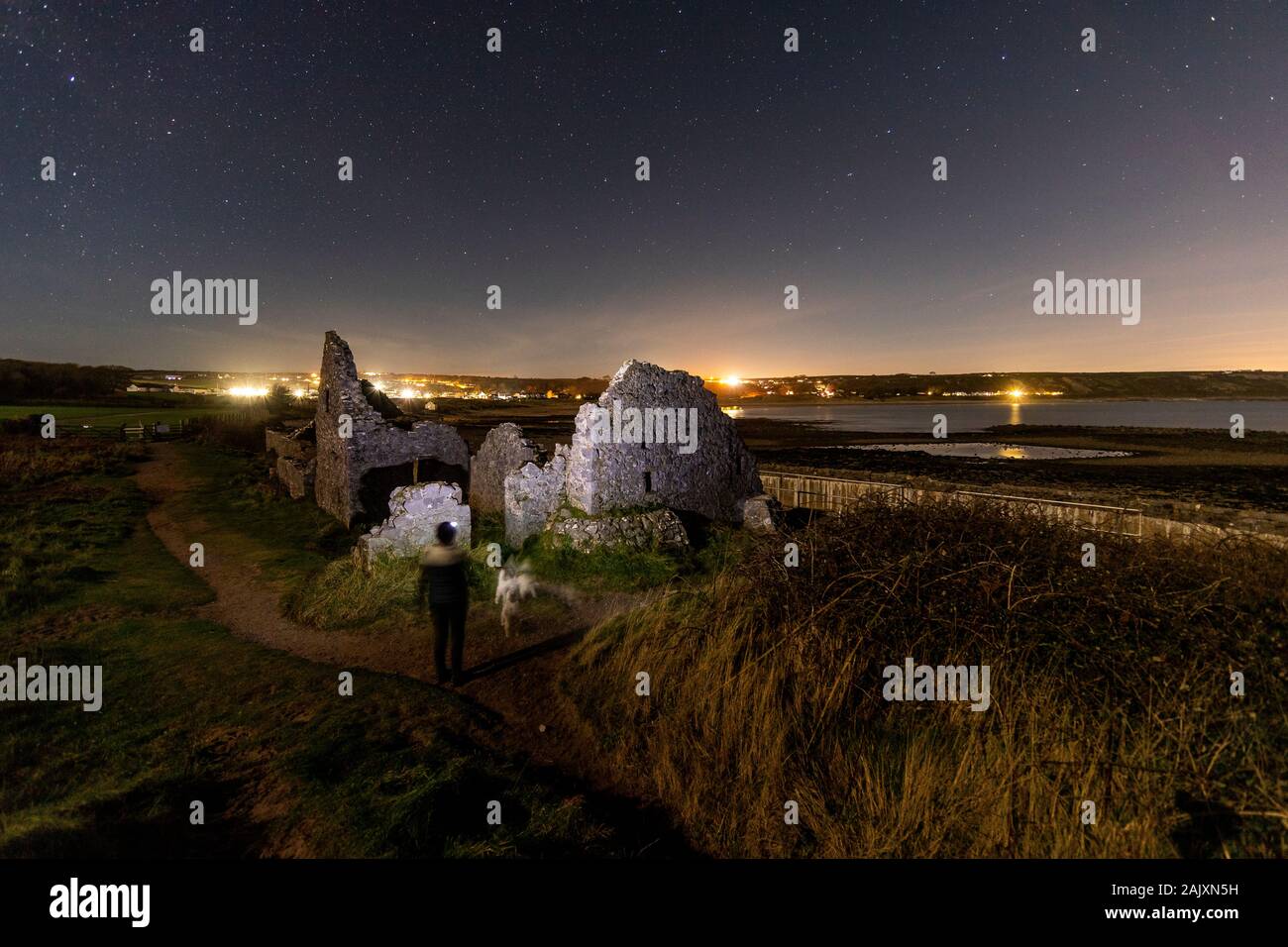 Port Eynon Salthouse bei Nacht, Halbinsel Gower, Wales Stockfoto