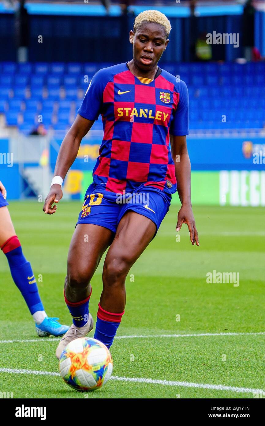 BARCELONA-DEZ 21: Oshoala spielt bei der spanischen Frauen Liga Match zwischen dem FC Barcelona feminin und Teneriffa an der Johan Cruyff Stadium am Dezember Stockfoto