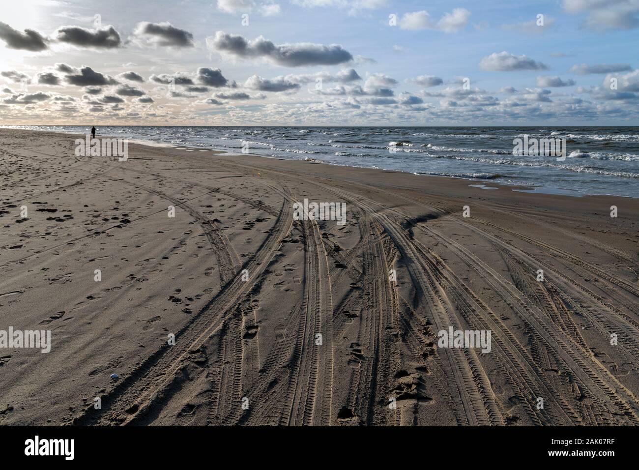 Ostseeküste in warmen Wintertag neben Bernati, Lettland. Stockfoto