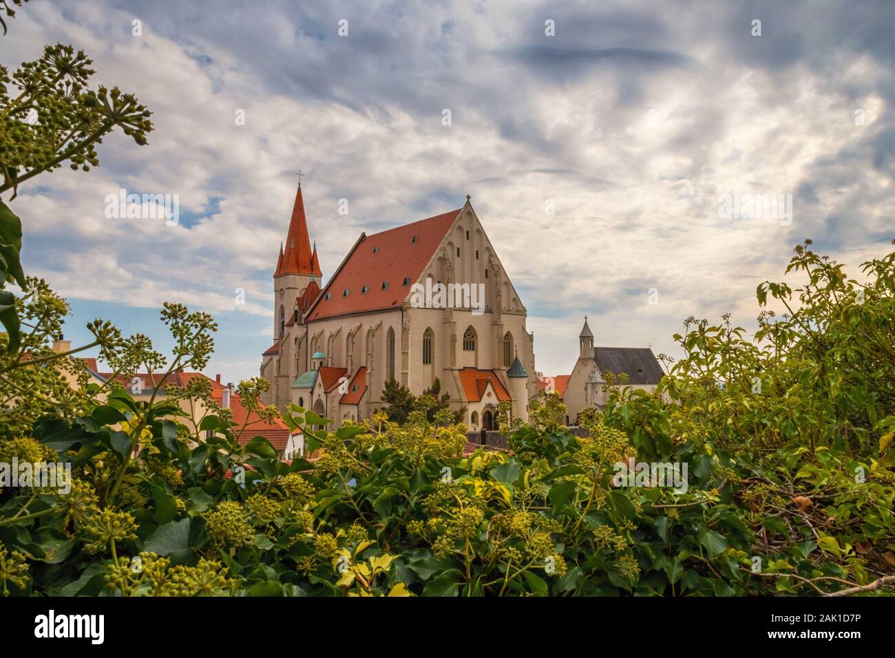Nikolauskirche - Gotische Römisch-Katholische Kirche in Südmähren, Kulturgut, Znojmo, Tschechien Stockfoto
