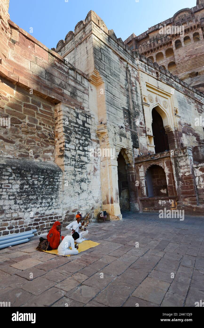 Innentore im mahrangarh-fort in Jodhpur, Indien. Stockfoto