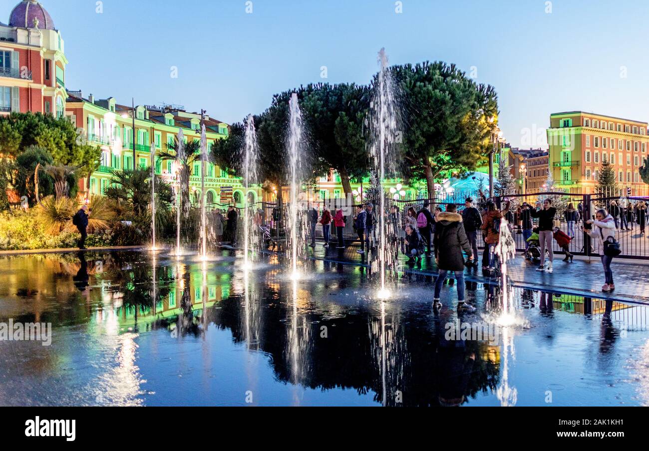 Der Wasserpark in der Promenade du Paillon Nizza Frankreich Stockfoto