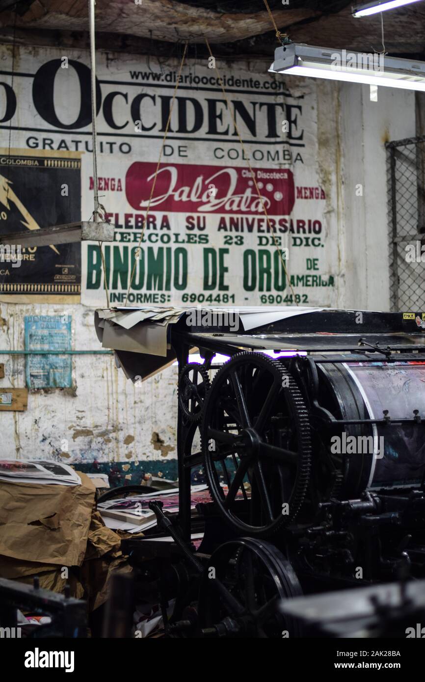 Carteles 'La linterna', alte Poster factory im Barrio San Antonio, Cali, Kolumbien Stockfoto