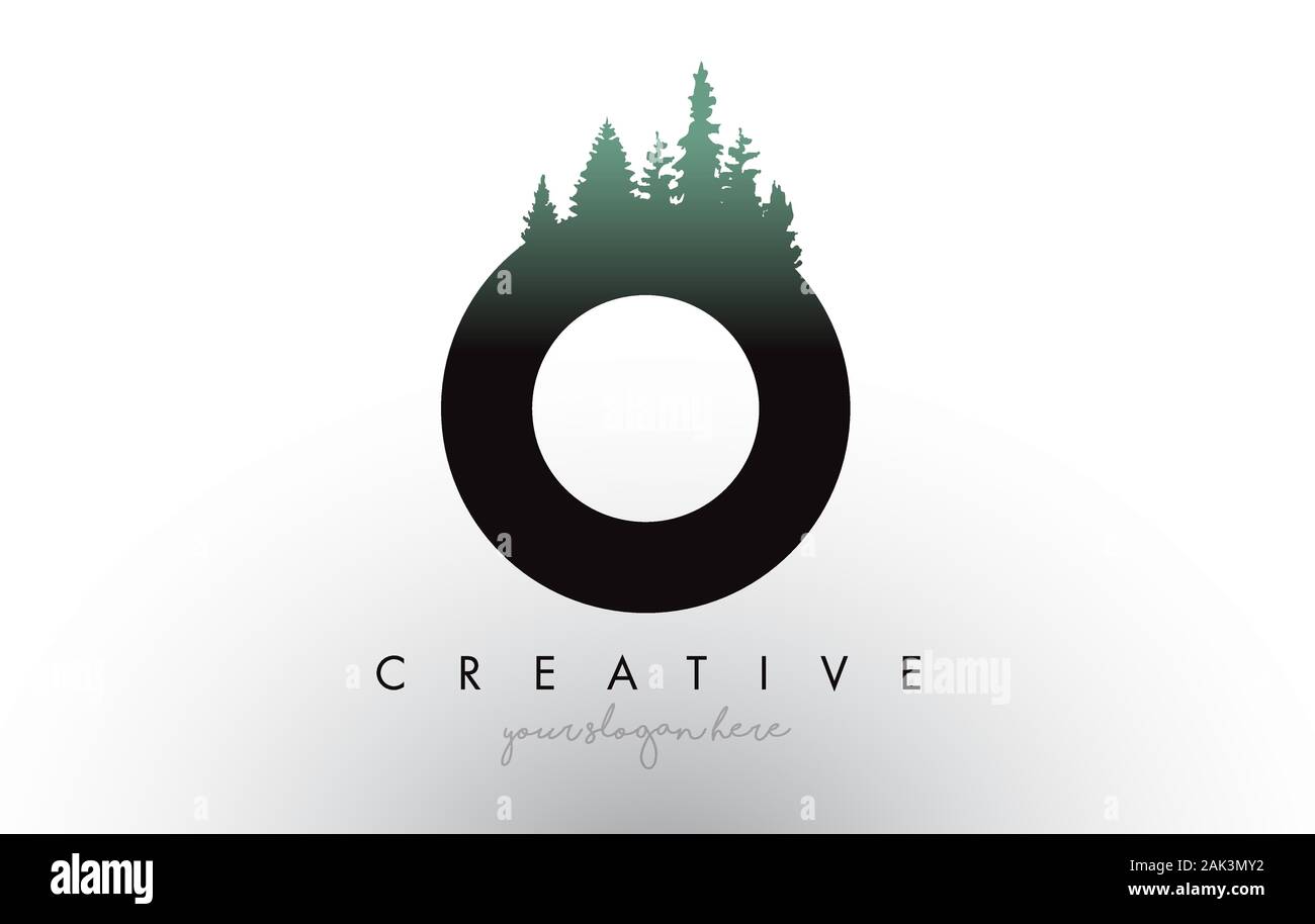Kreative O Schreiben Logo Idee mit Pinienwald Bäume. Buchstabe O Design mit Pine Tree auf TopVector Abbildung. Stock Vektor